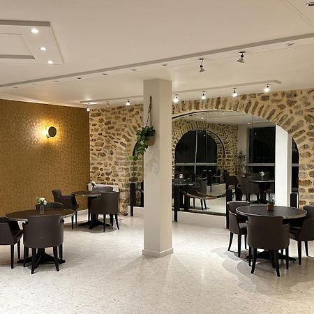 Thoiry Etoile Lodge Екстериор снимка