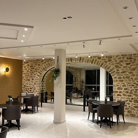 Thoiry Etoile Lodge Екстериор снимка