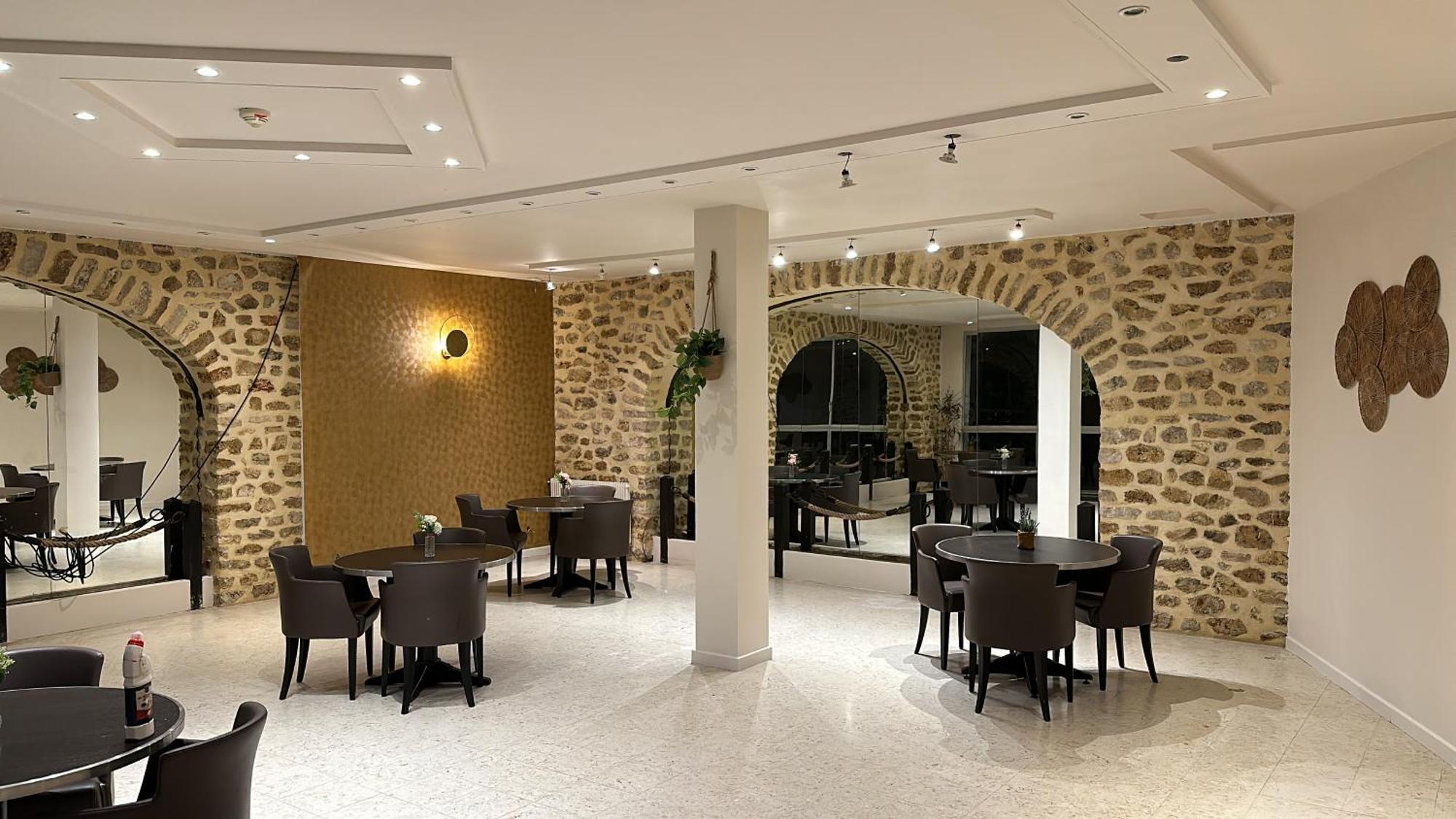 Thoiry Etoile Lodge Екстериор снимка