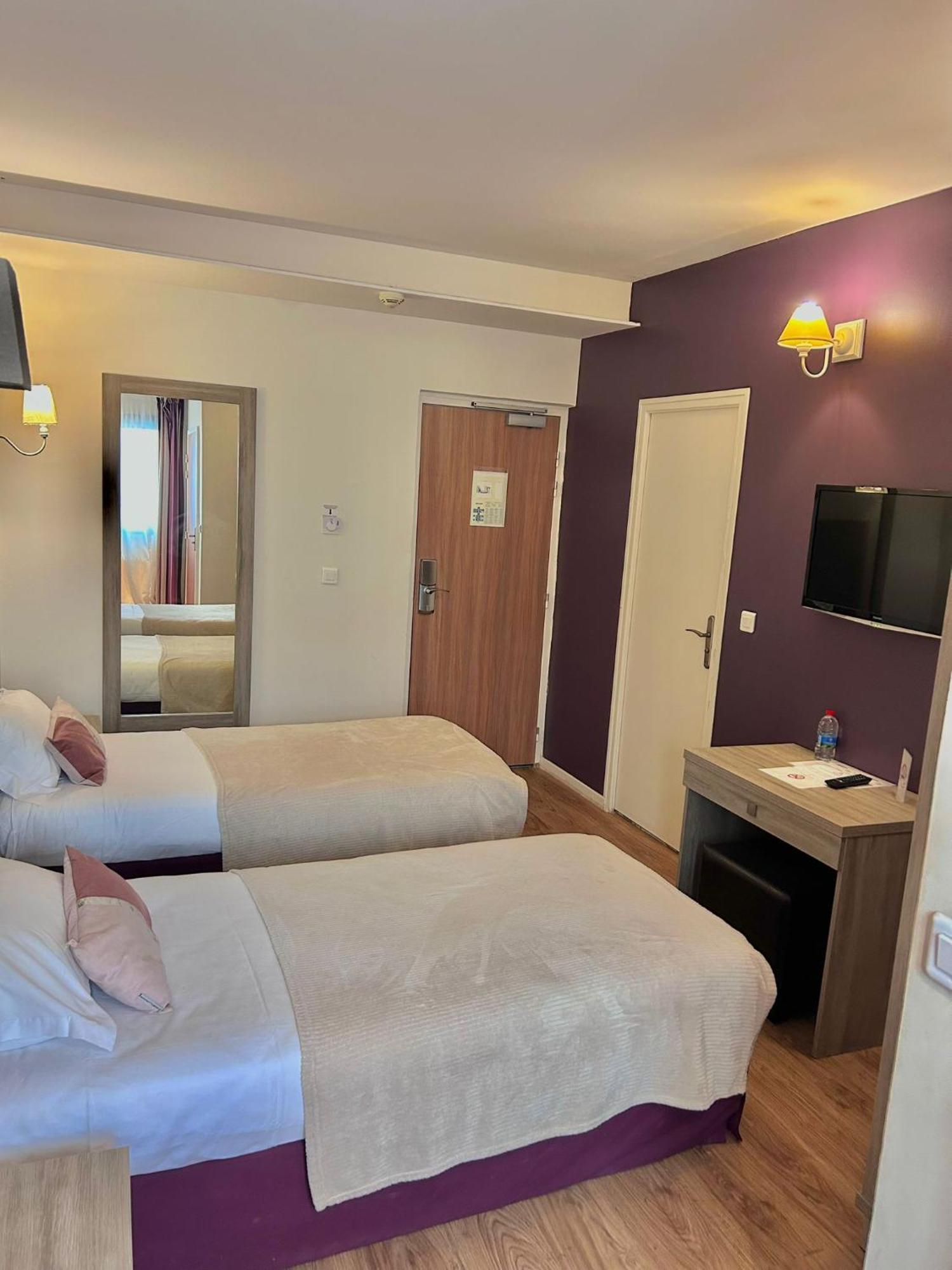 Thoiry Etoile Lodge Екстериор снимка