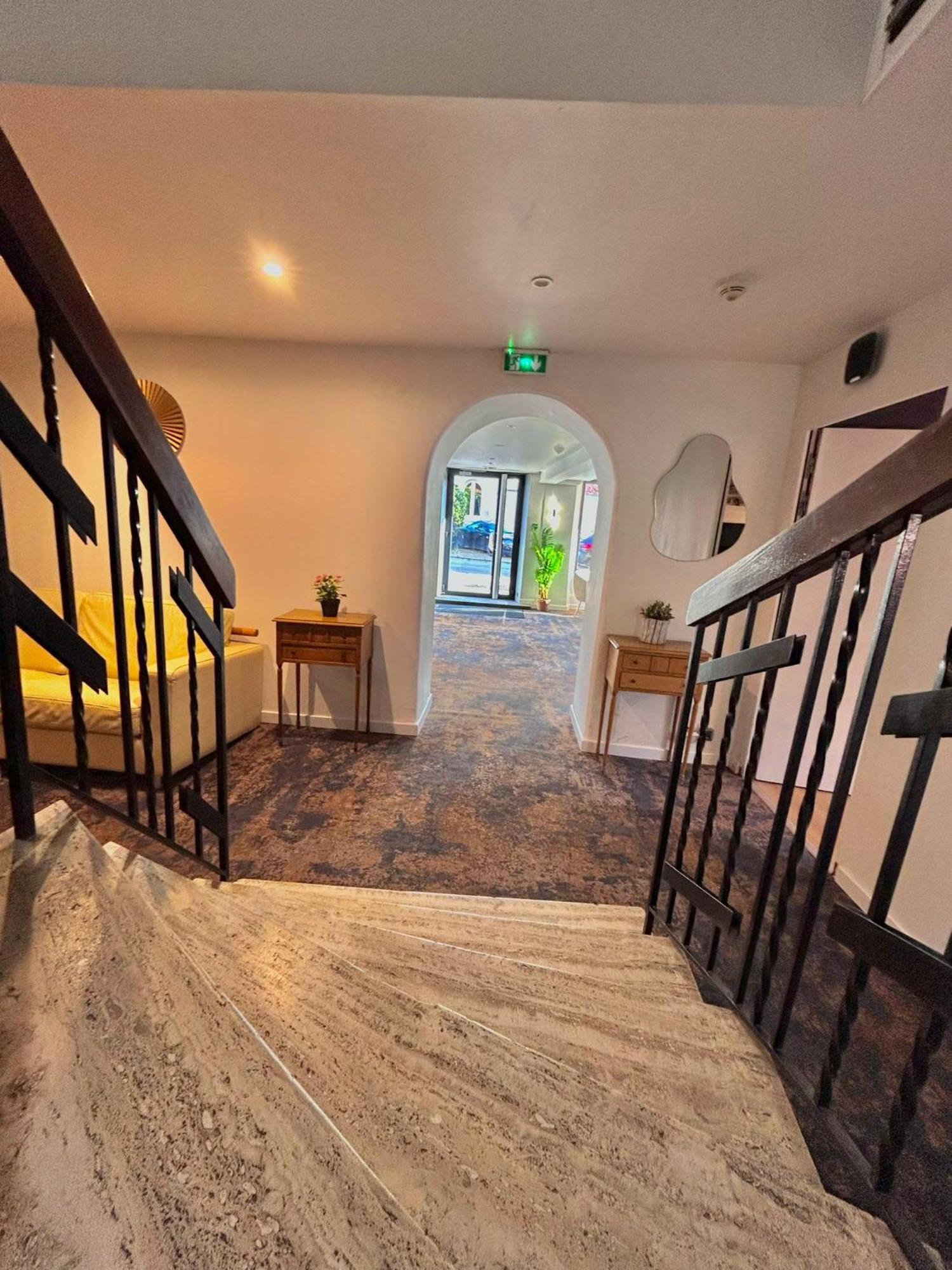 Thoiry Etoile Lodge Екстериор снимка