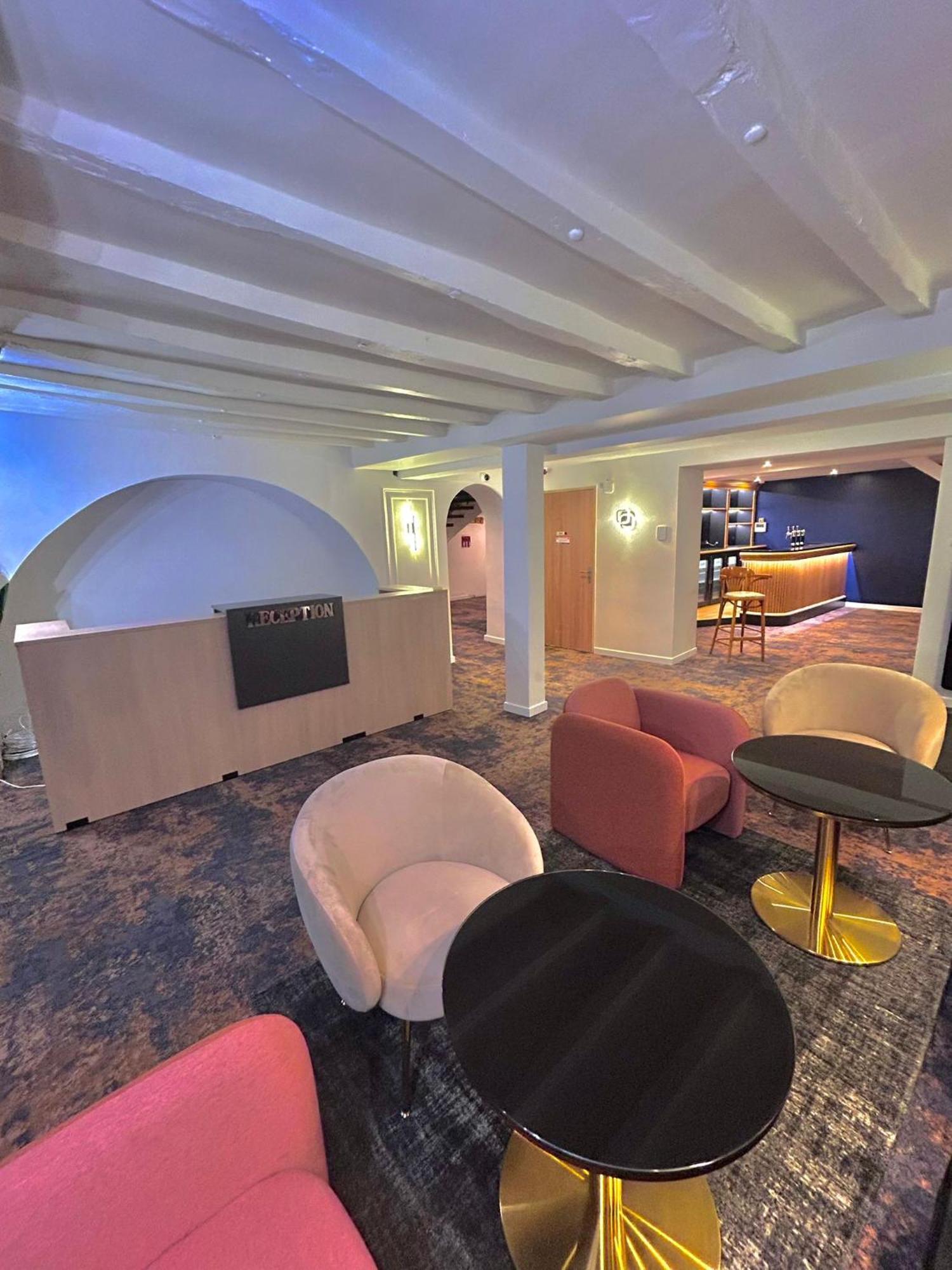 Thoiry Etoile Lodge Екстериор снимка